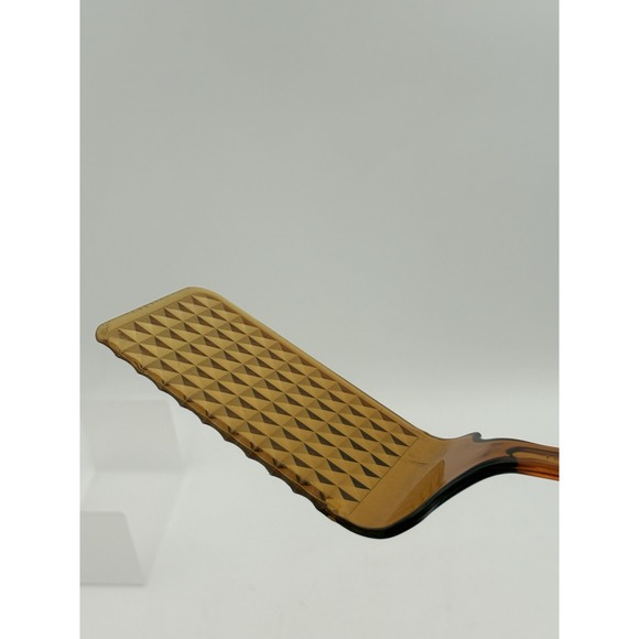 Vintage Robinson Knife Ultratemp Solid Spatula Serrated Edge Amber USA 2401-1 - Picture 1 of 6